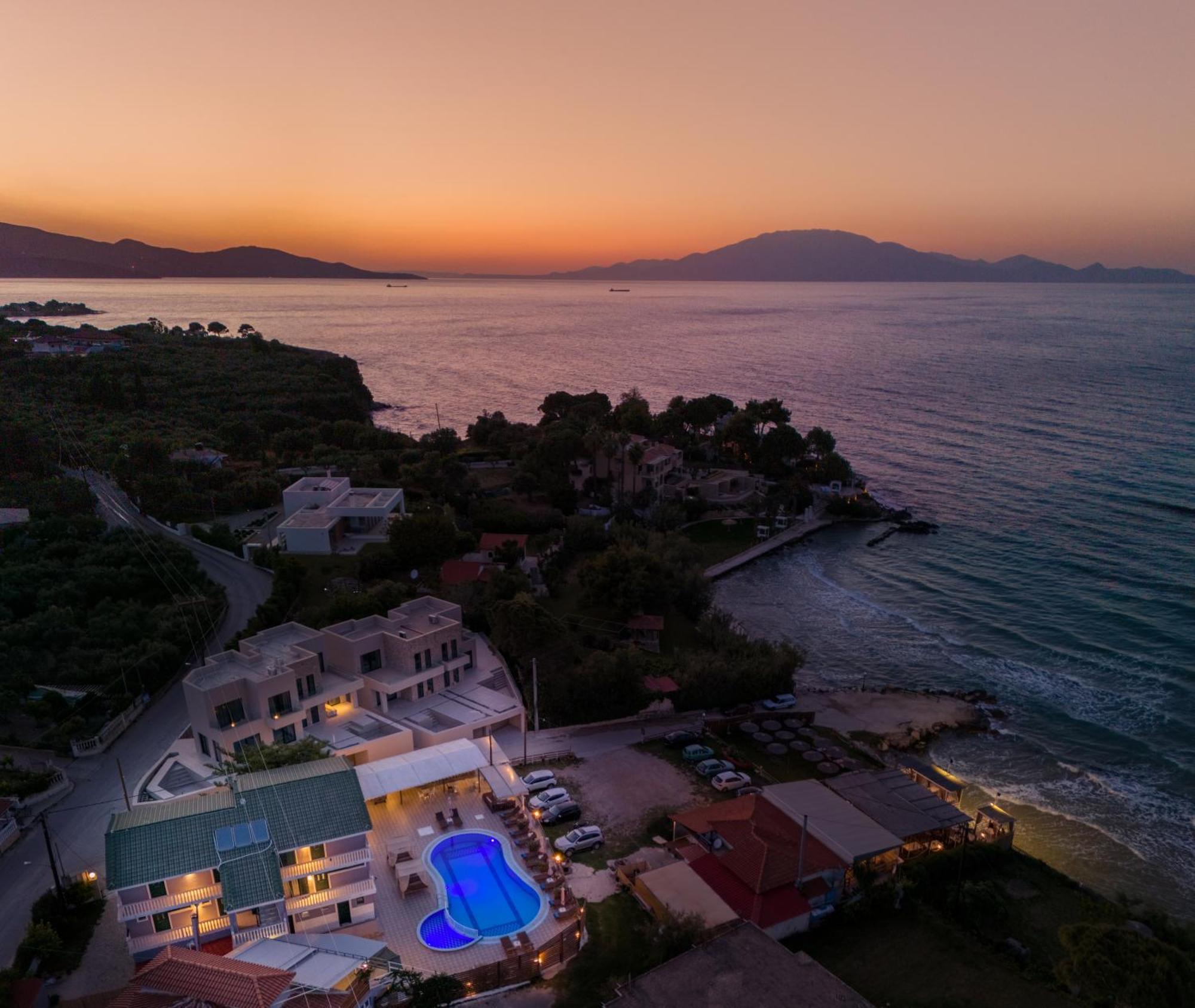 Amarylis Beachfront Studios Amoudi Luaran gambar