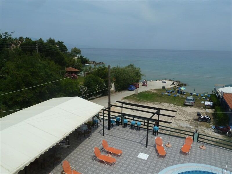 Amarylis Beachfront Studios Amoudi Luaran gambar